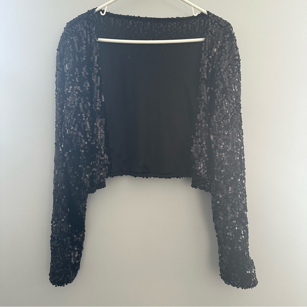 Black Cropped Sequin Shrug | XL